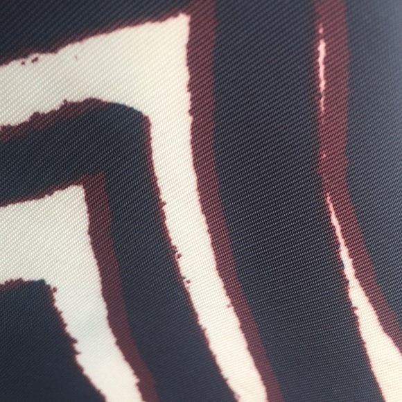 SOLD Rare Find Kate Spade Crossbody Bag - Picture 3 of 5